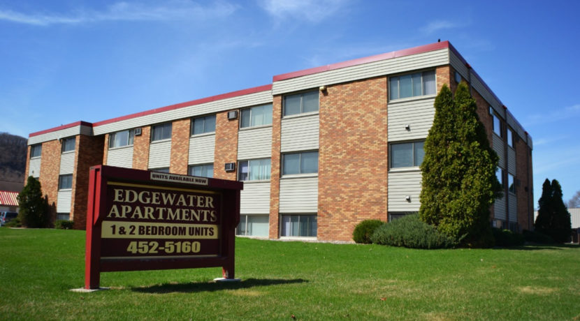 Edgewater-Apartments (4)