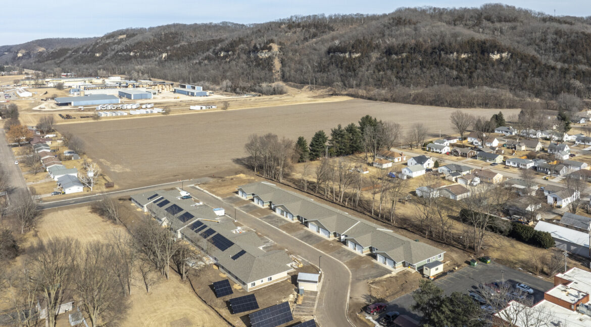pdc-cottages-prairie-du-chien-wi-aerial-context
